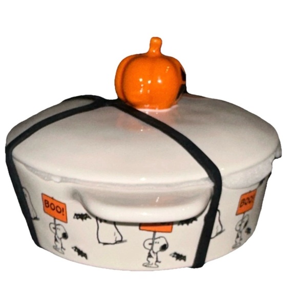 Rae Dunn Peanuts Halloween Snoopy Brie Baker Baking or Candy Dish with Lid NEW - Picture 4 of 6